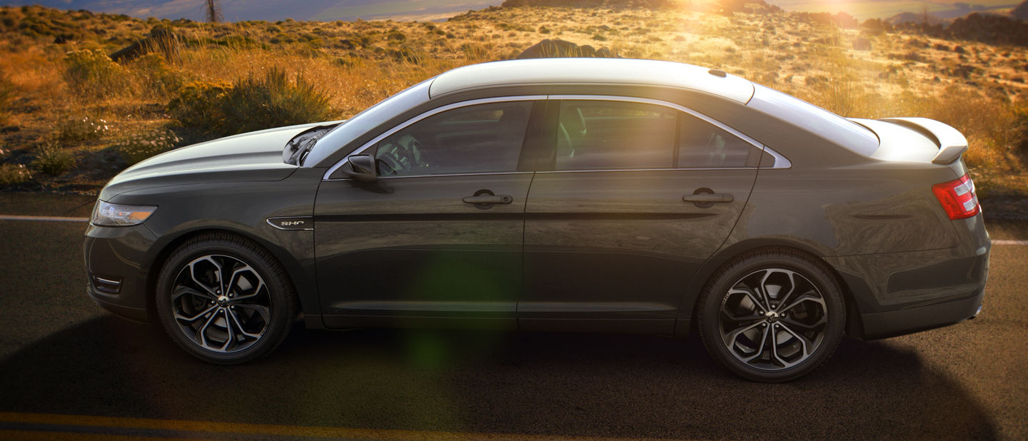 2018 Ford Taurus Magnetic Exterior Color