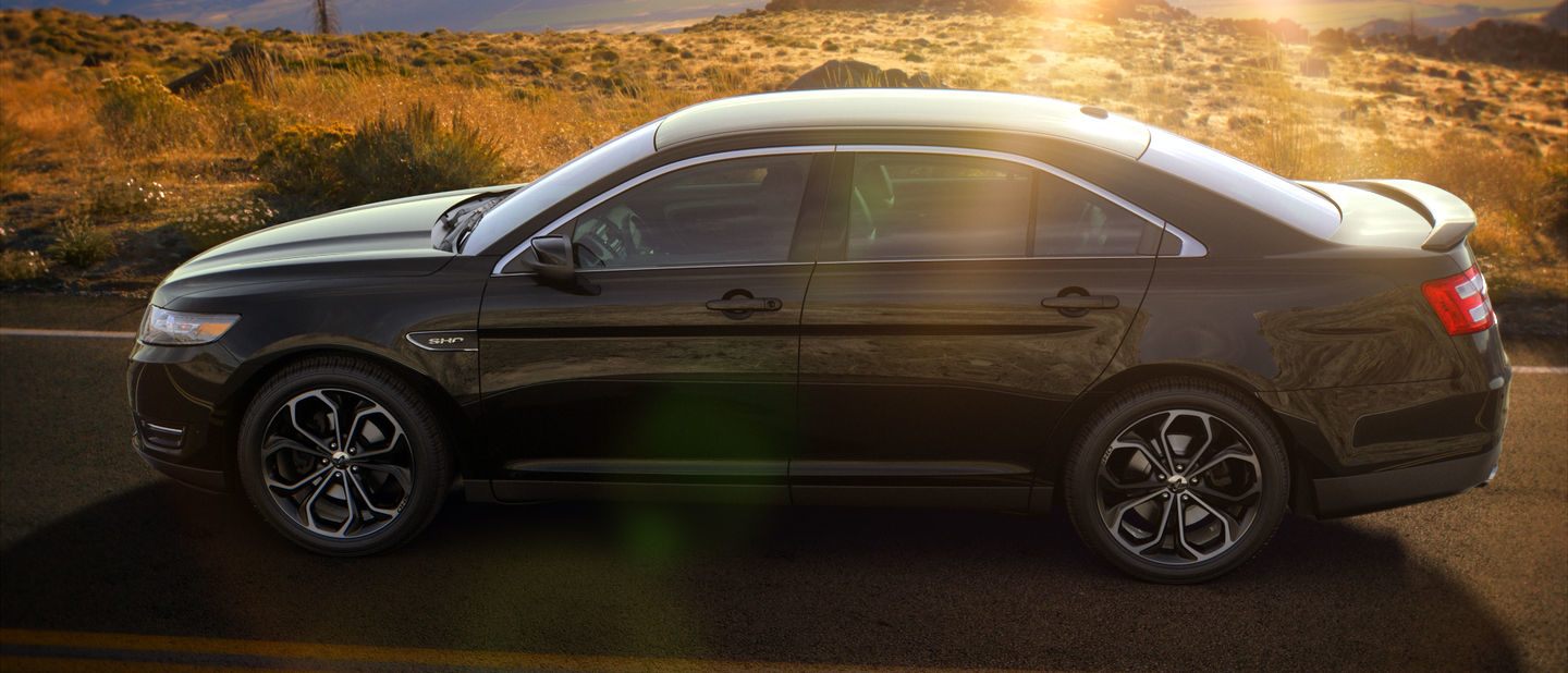 2018 Ford Taurus Shadow Black Exterior Color