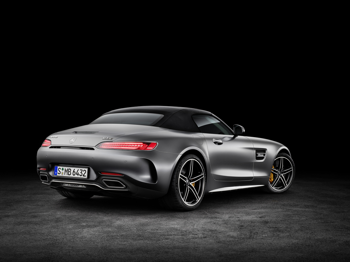 2018 Mercedes-AMG GT C Roadster Taillights