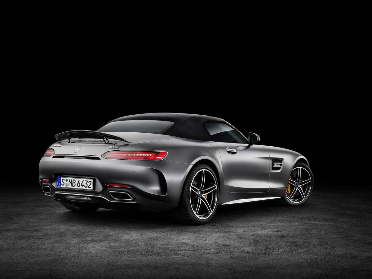 2018 Mercedes-AMG GT C Roadster rear bumper