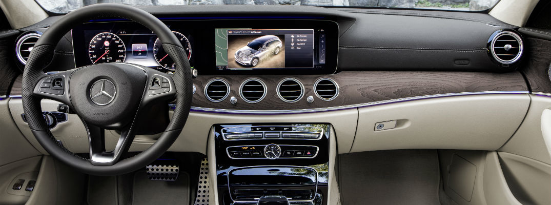 Mercedes-Benz E-Class All-Terrain Infotainment Screen