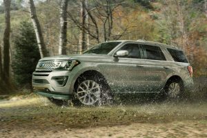 side-view-of-a-tan-2019-Ford-Expedition_o