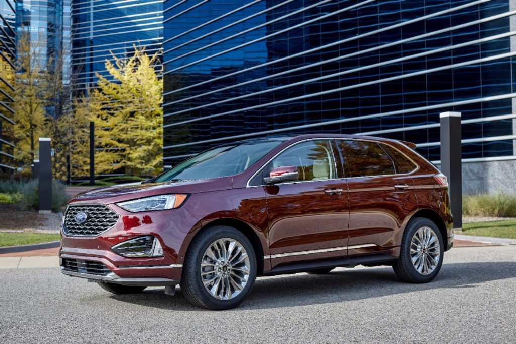 2021 Ford Edge exterior styling