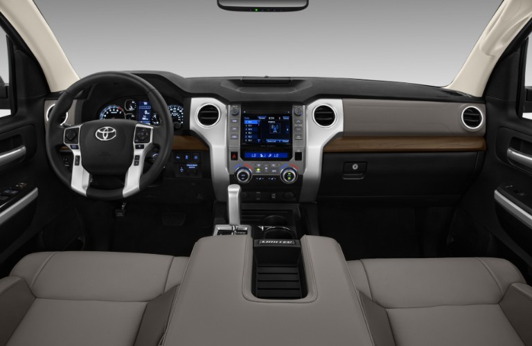 2018 Toyota Tundra interior front dash