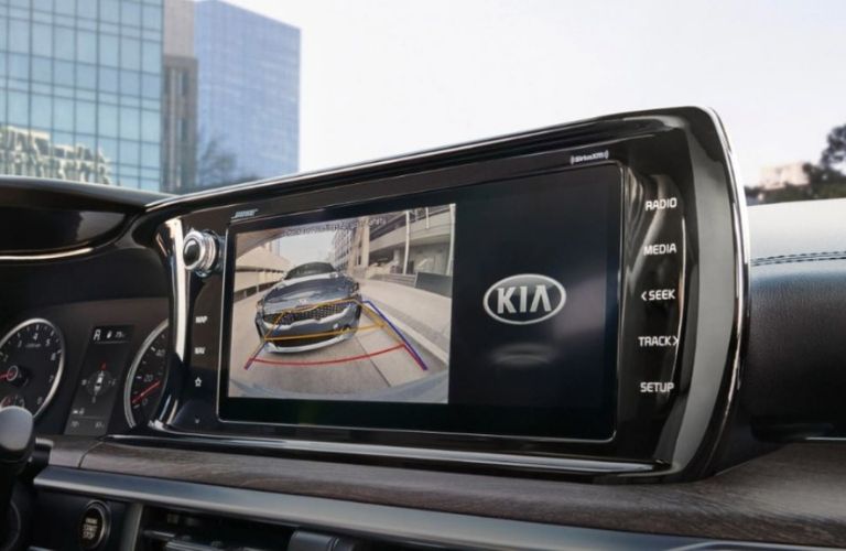 2021 Kia K5 rearview camera display with park assist