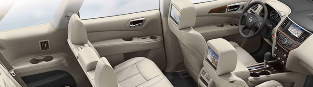 2020 Nissan Pathfinder interior