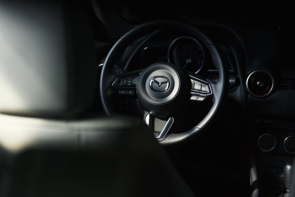 2019 mazda cx-3 steering wheel detail