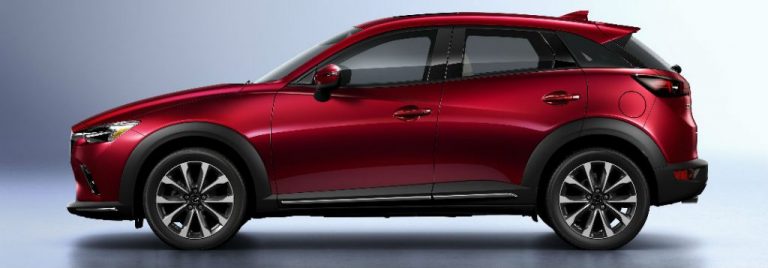2019 mazda cx-3 full side view parked