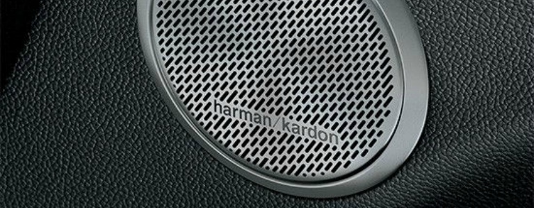 2018 Alfa Romeo Stelvio premium sound system speaker