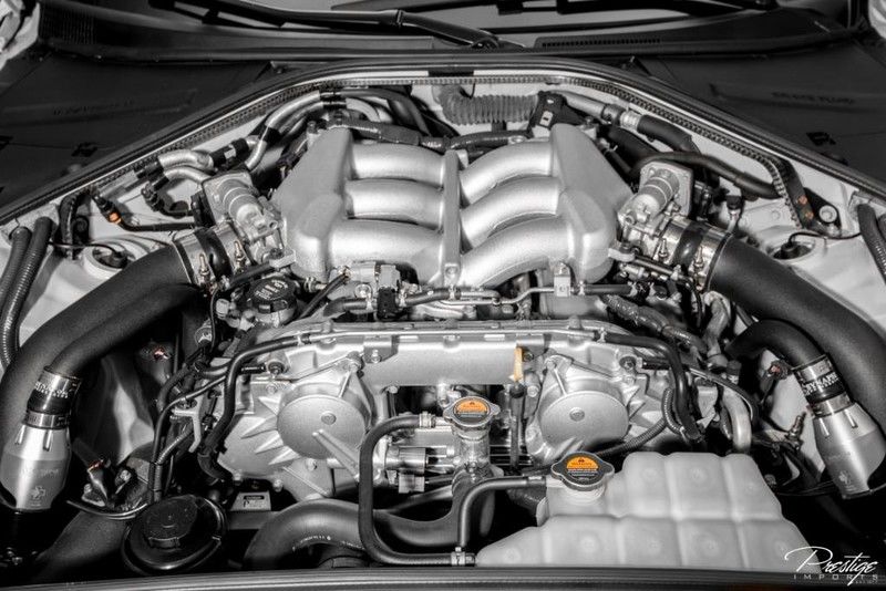 2013 Nissan GT-R Premium Interior Engine Bay