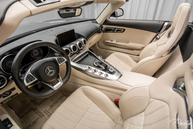 2018 Mercedes-Benz AMG GT Interior Cabin Dashboard