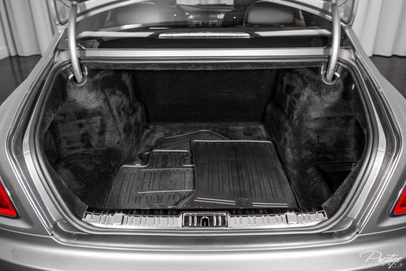 2015 Rolls-Royce Ghost Interior Trunk Space