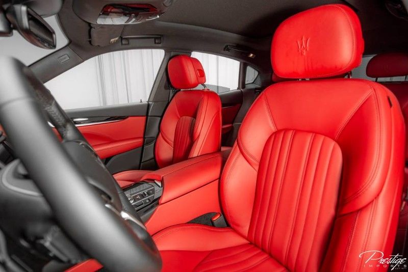 2018 Maserati Levante Interior Cabin Front Seats
