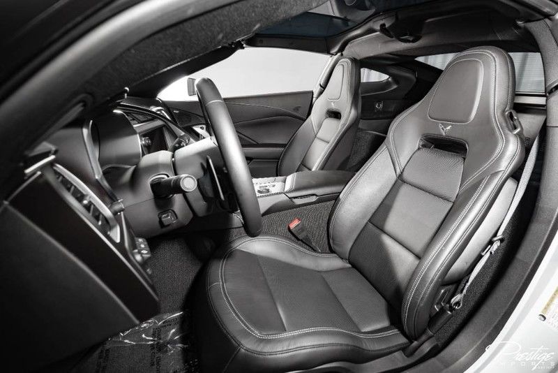 2019 Chevy Corvette 2LT Interior Cabin Front Seating