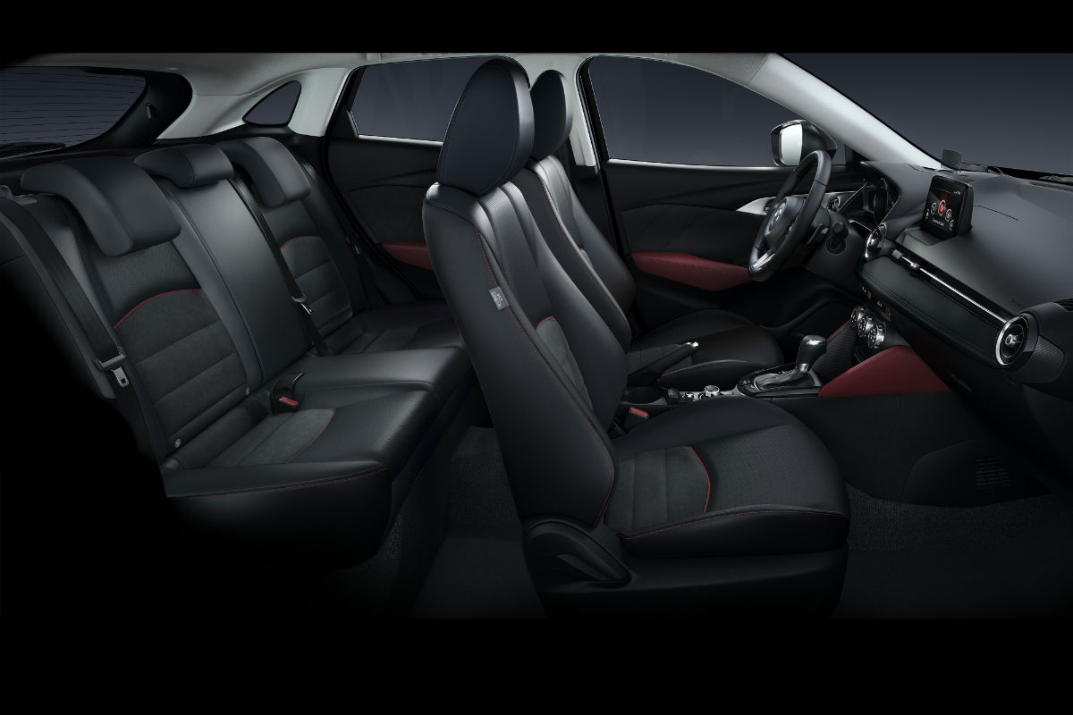 Side view of the 2018 Mazda CX-3's interior seating