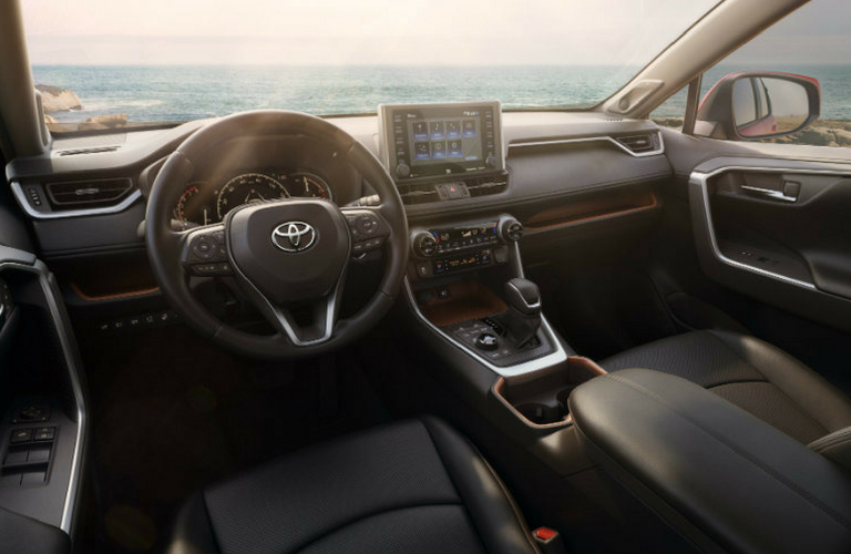 2019 Toyota Rav4 Interior Features